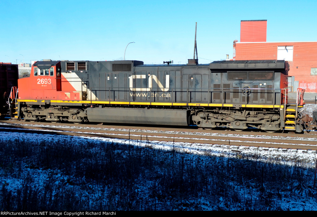 CN 2693